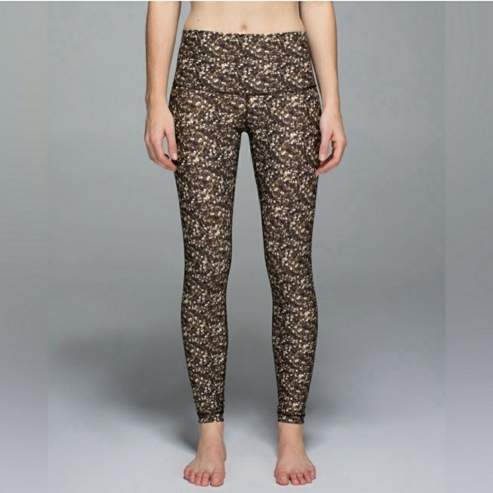 Lululemon Shine Tight (Roll Down) Gold Sequin Leggings, Size 6